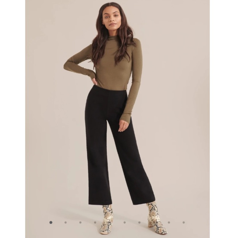 Modern Citizen High Waisted Black Cropped Pant